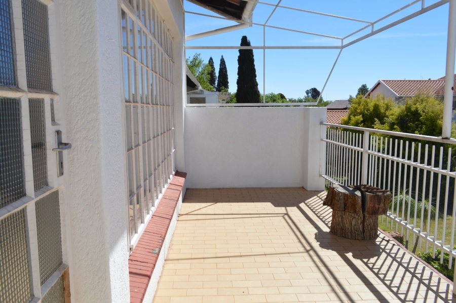 3 Bedroom Property for Sale in Flamwood North West